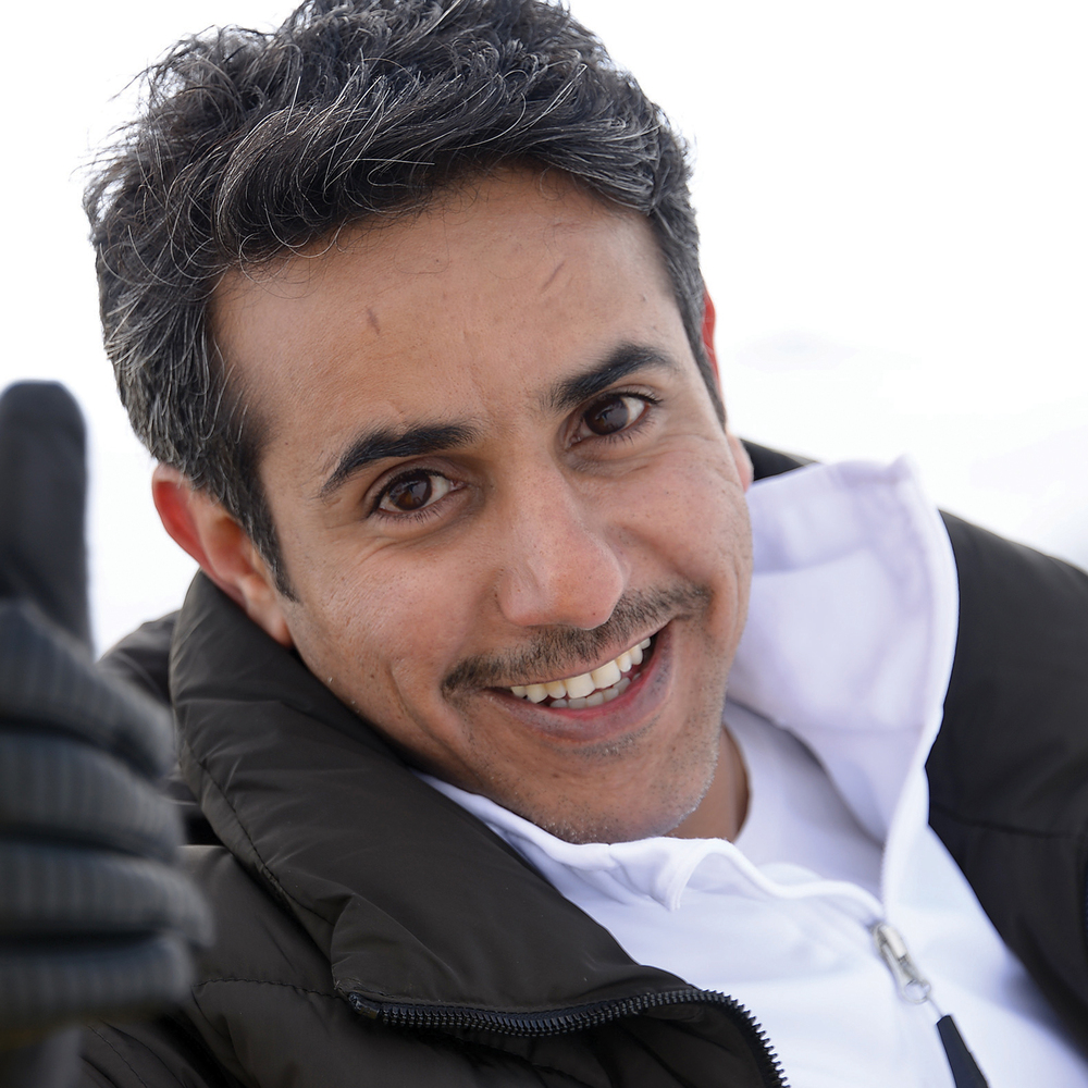 المدينه والغريب المدينه والغريب